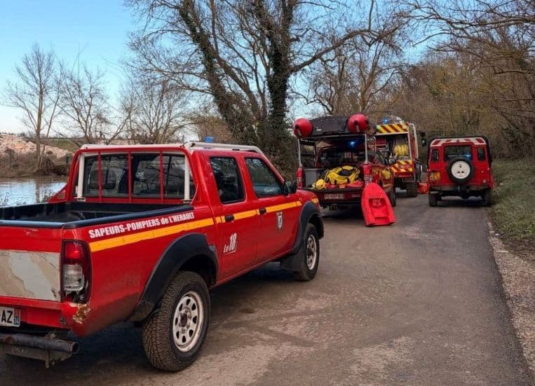 VILLENEUVE-LES-MAGUELONE : Un automobiliste sauvé après avoir été emporté par les eaux.