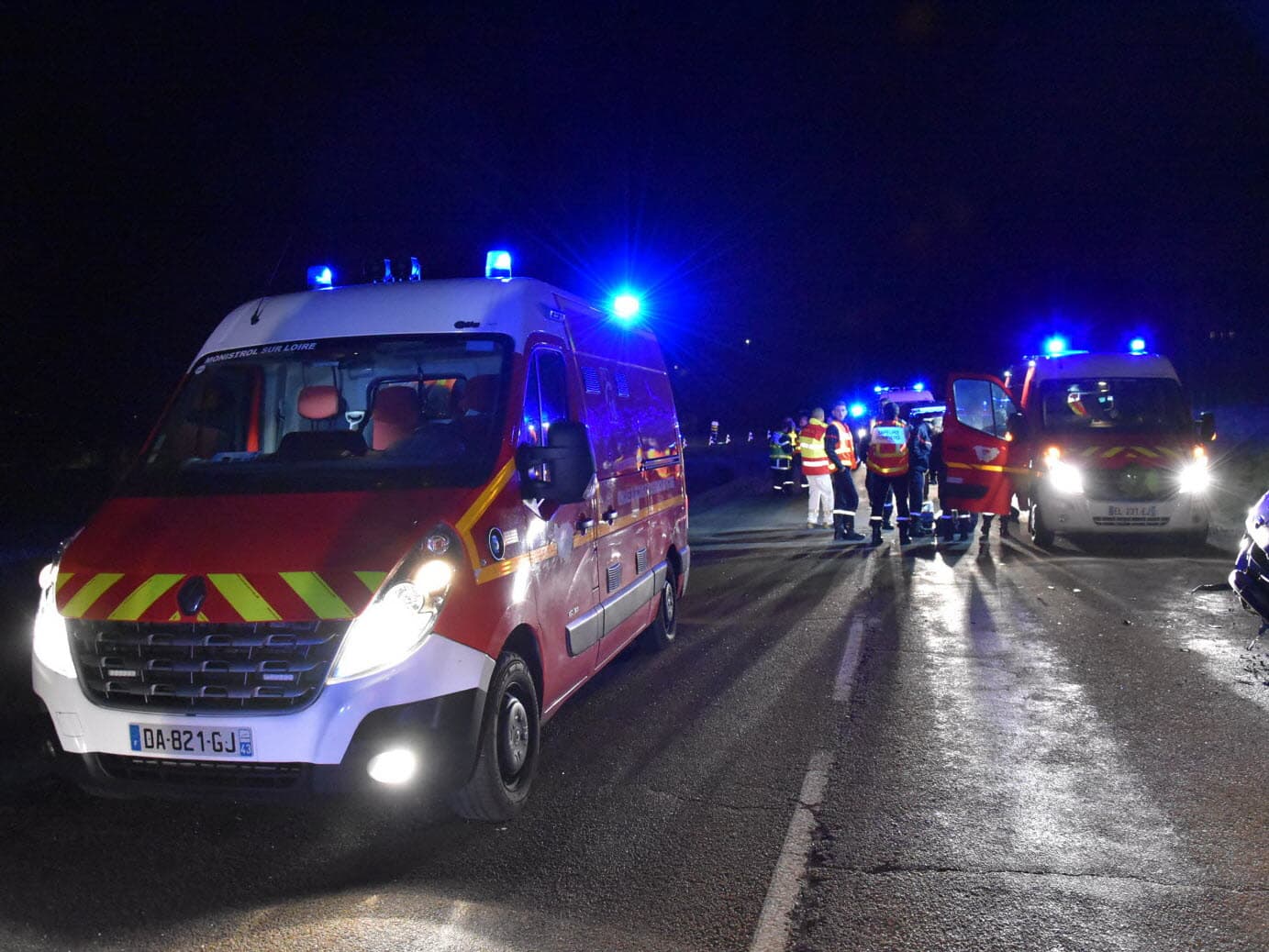 SERVIAN : Un mort et un blessé grave dans un accident entre trois véhicules.