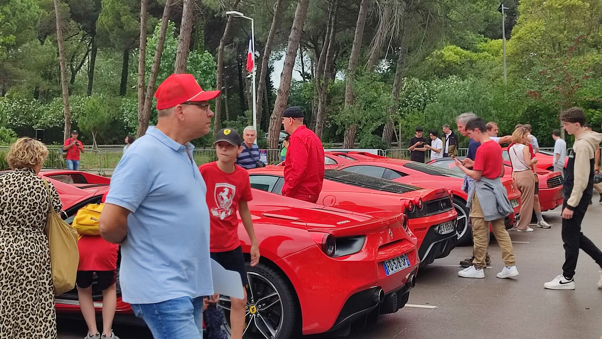 LA GRANDE-MOTTE : Red Horse meeting Ferrari, 20 ans de passion et de solidarité.