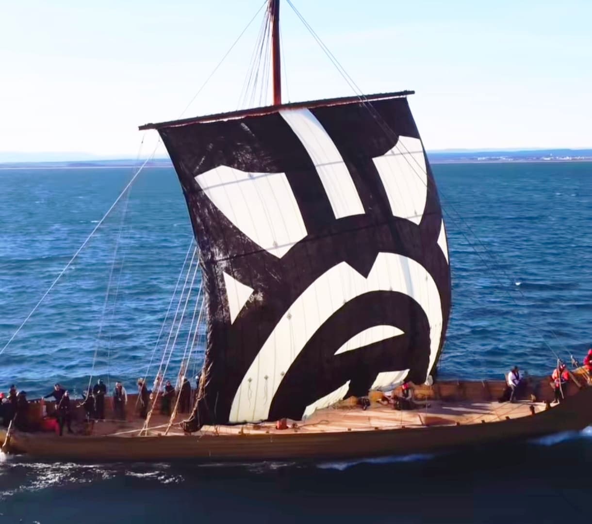FRONTIGNAN : Le drakkar « Orkan » jette l’ancre.