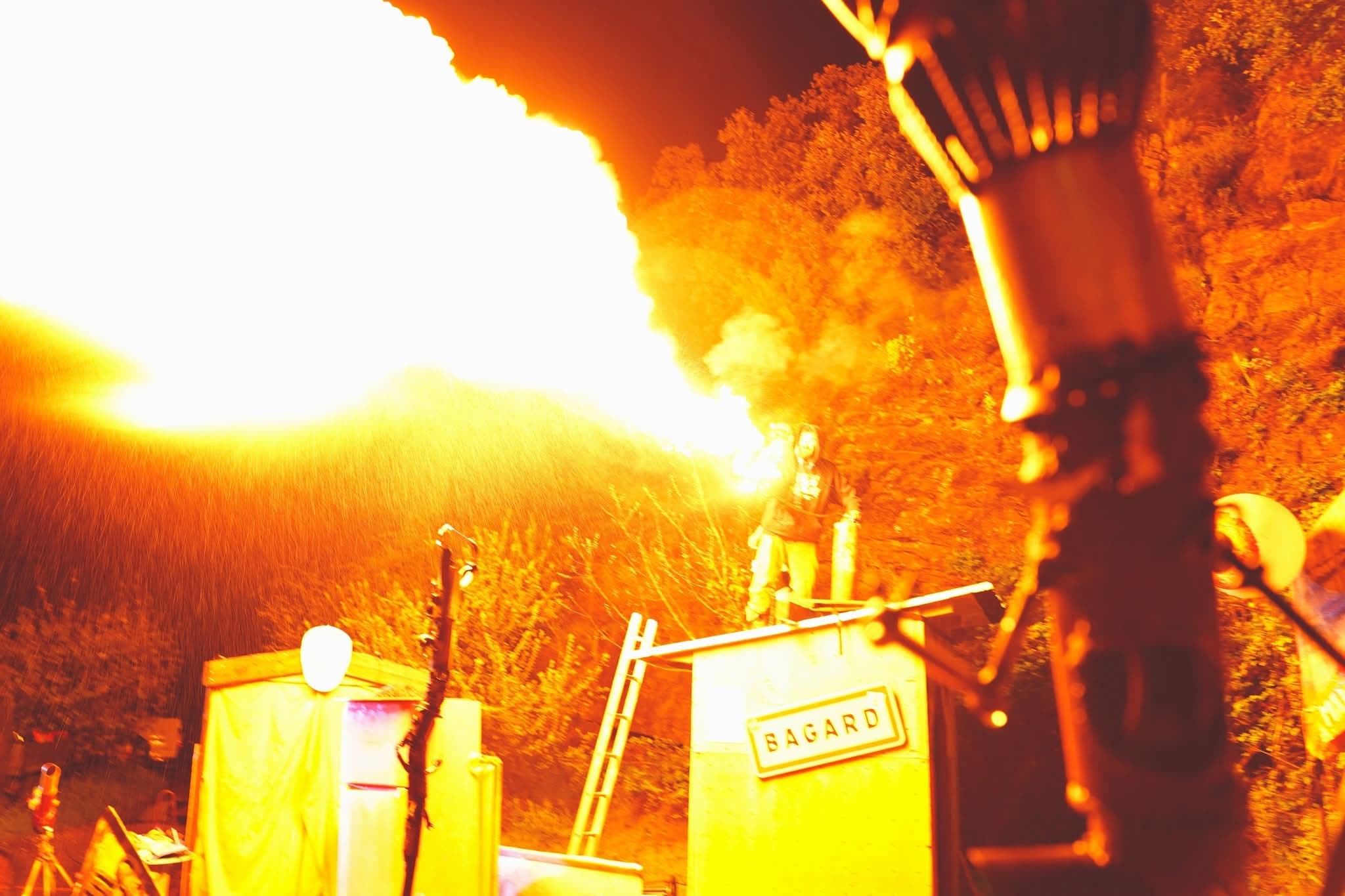 MARSEILLAN : Halloween va enflammer la Place du Théâtre !
